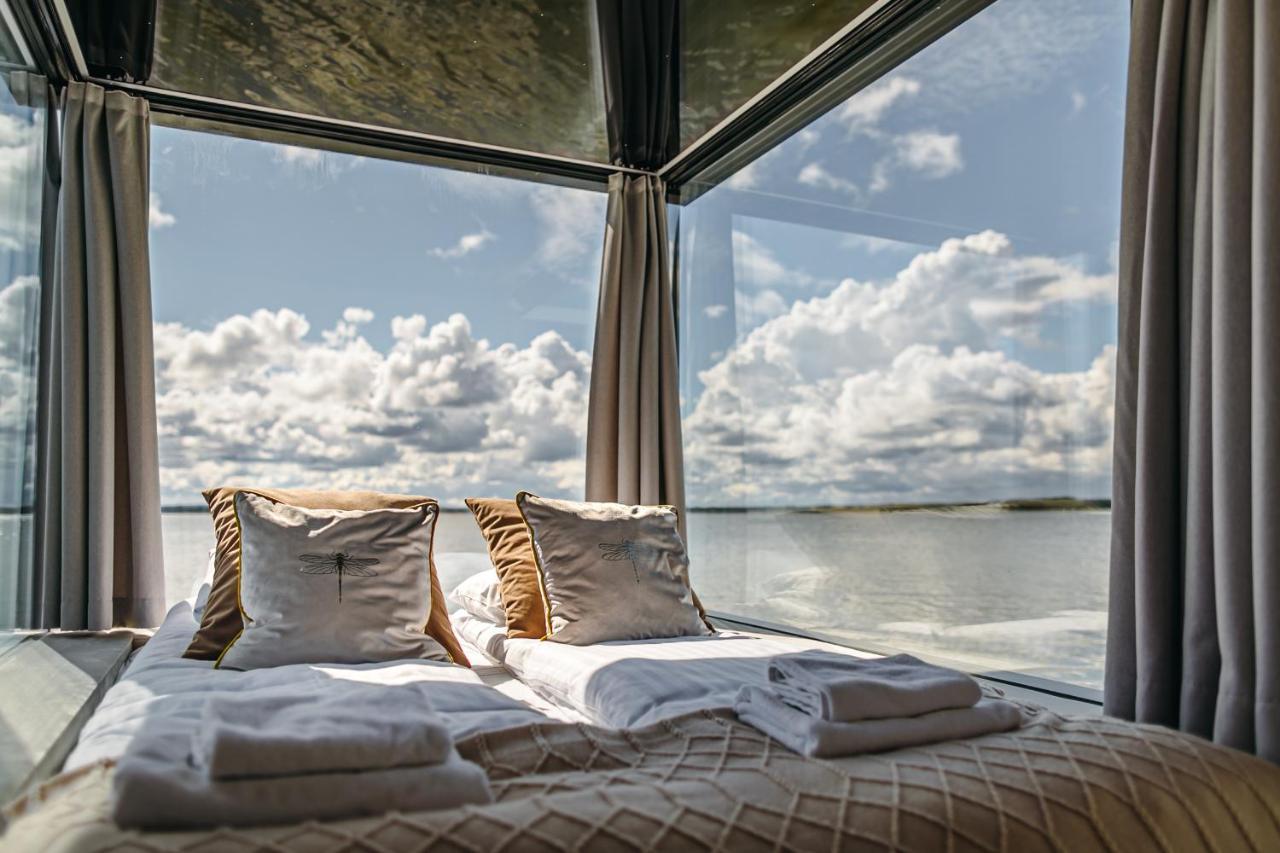 Grand Ht Houseboats - Domki Na Wodzie - Sauna, Jacuzzi, Kominek Mielno  Exterior photo