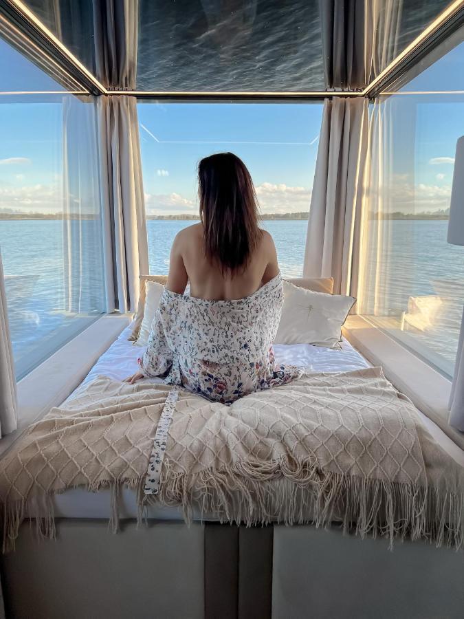 Grand Ht Houseboats - Domki Na Wodzie - Sauna, Jacuzzi, Kominek Mielno  Exterior photo