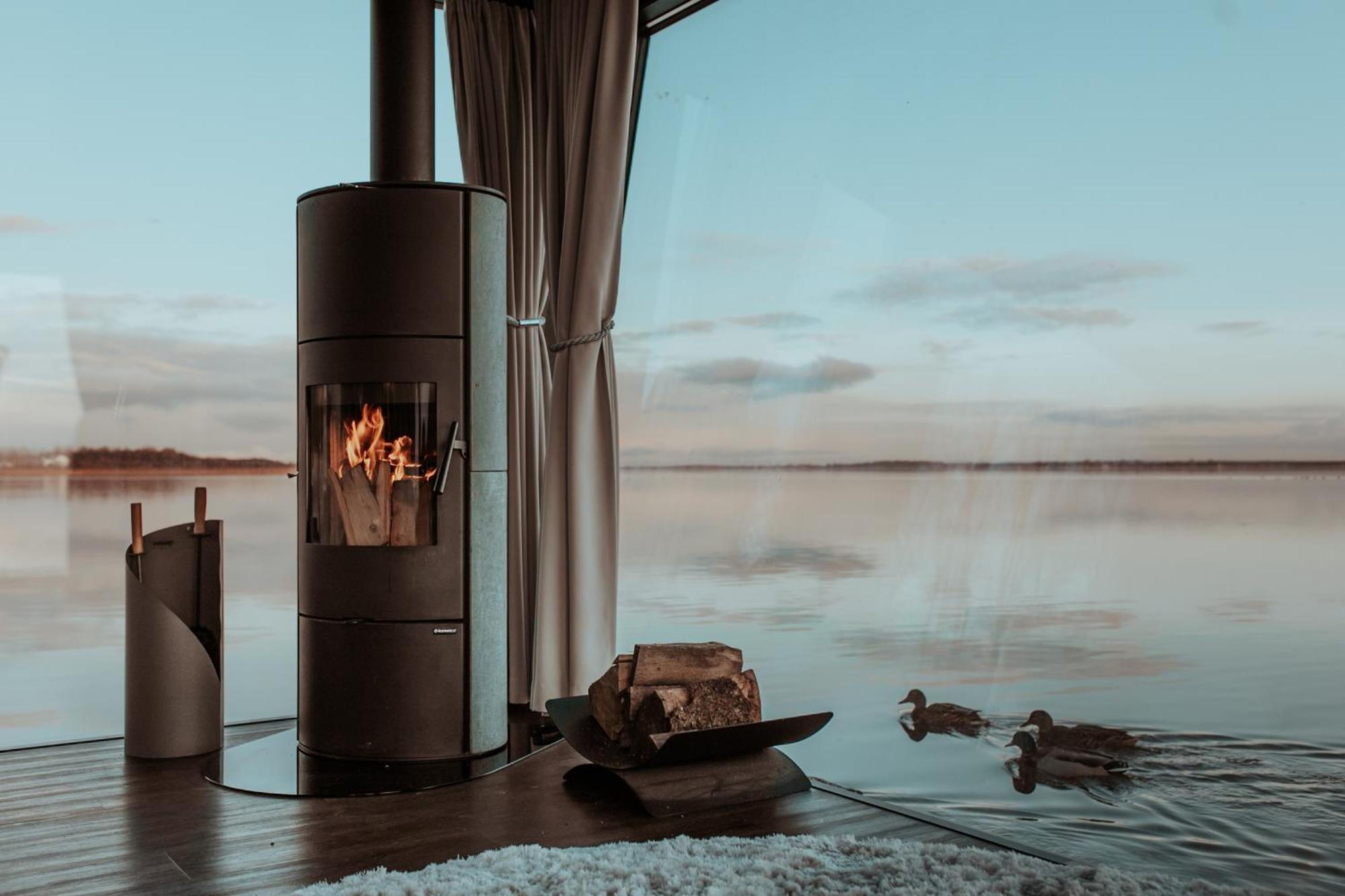 Grand Ht Houseboats - Domki Na Wodzie - Sauna, Jacuzzi, Kominek Mielno  Exterior photo